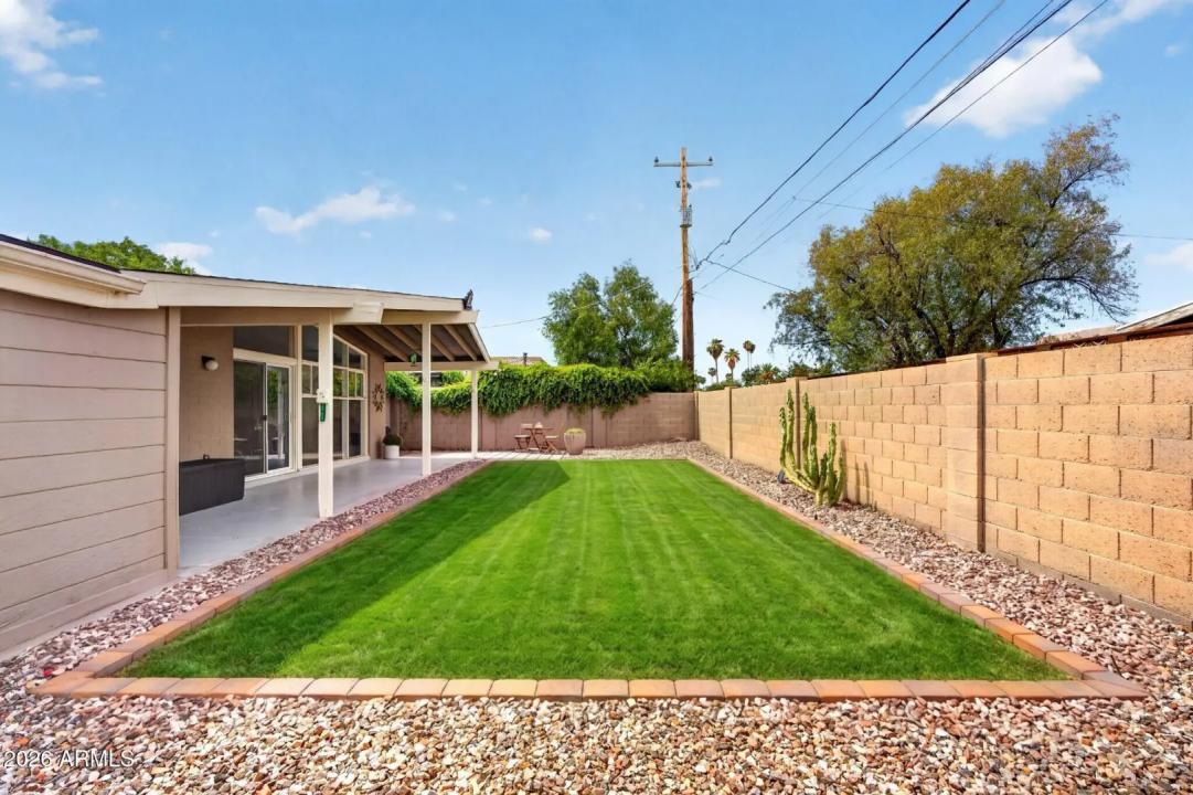 Real Estate Picture 34