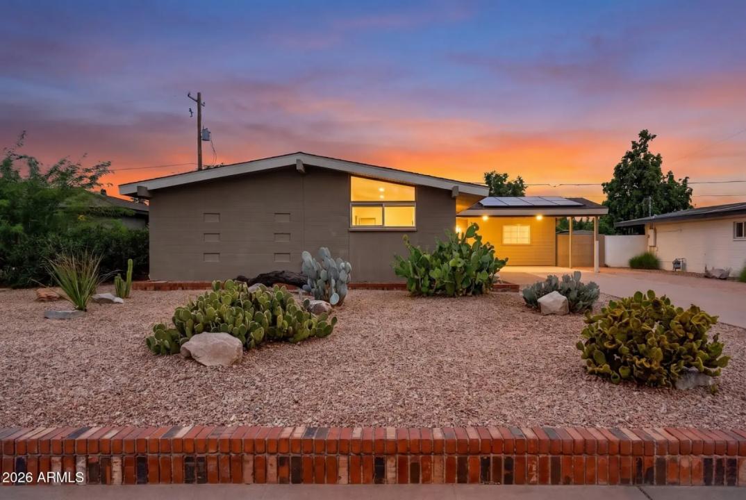 Real Estate Picture 38