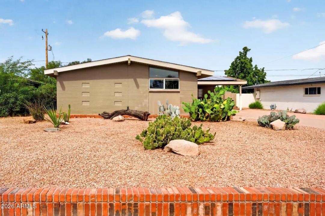 Real Estate Picture 39