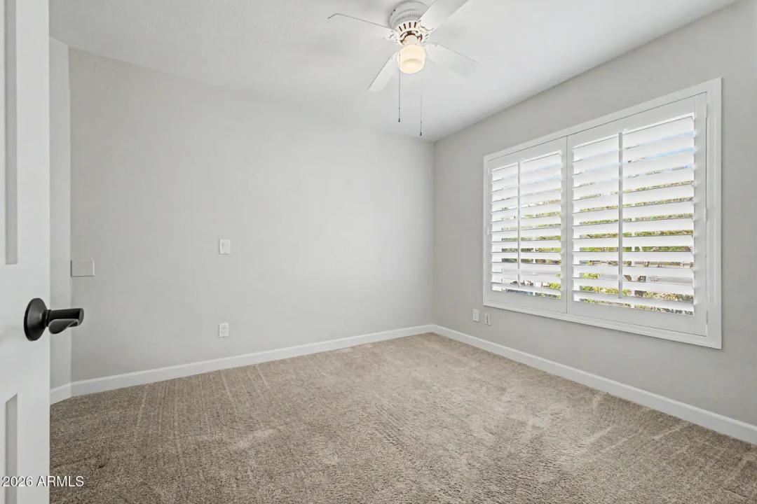 Real Estate Picture 16