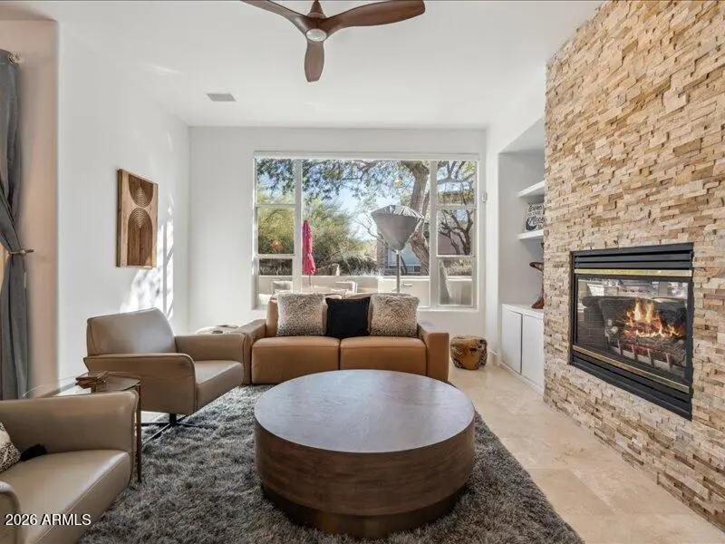 Real Estate Picture 3