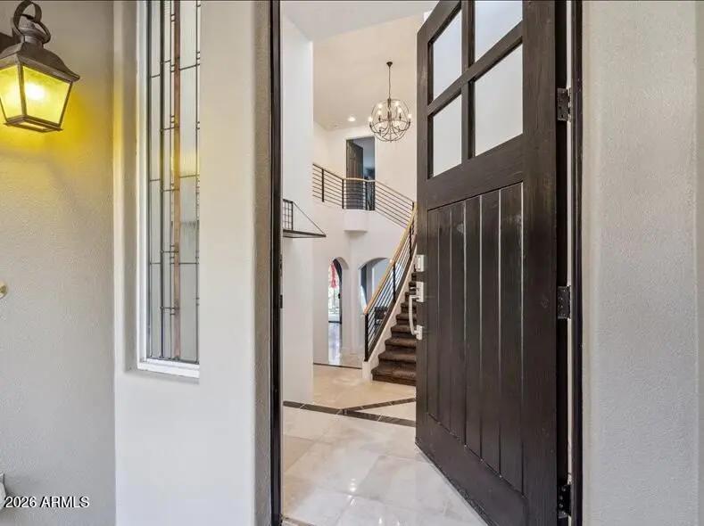 Real Estate Picture 8