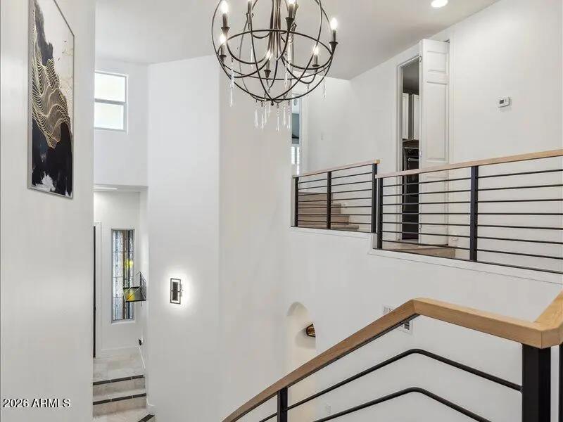Real Estate Picture 32