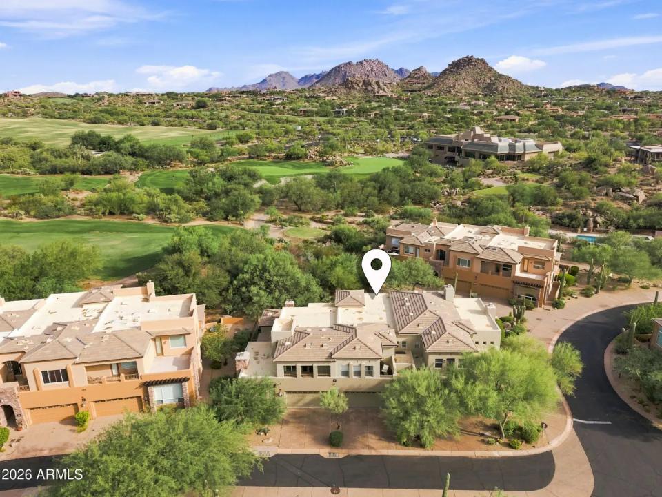 Real Estate Picture 33