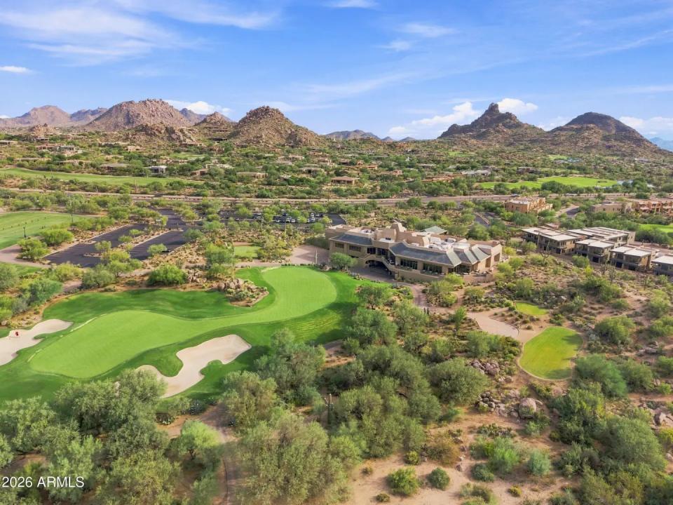 Real Estate Picture 36