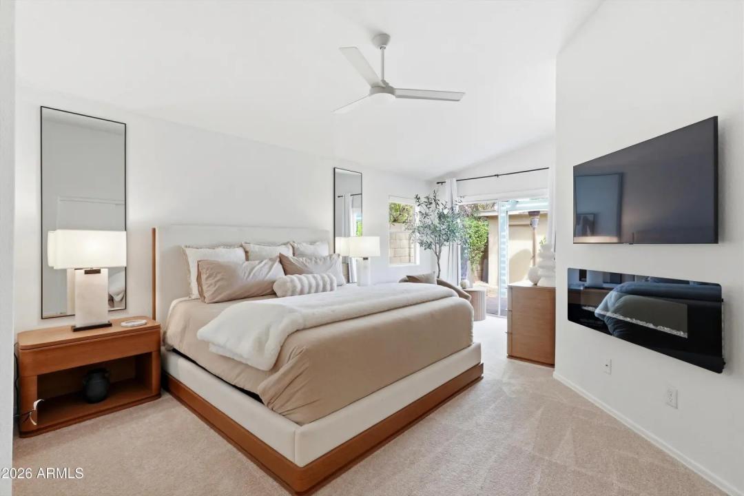 Real Estate Picture 2