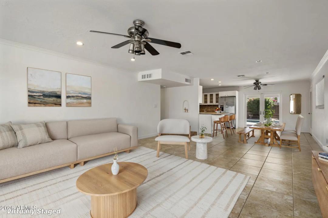 Real Estate Picture 5