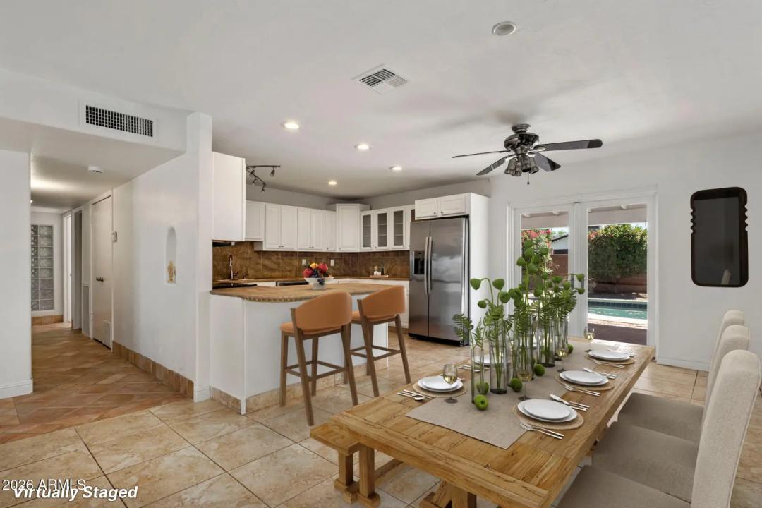 Real Estate Picture 6
