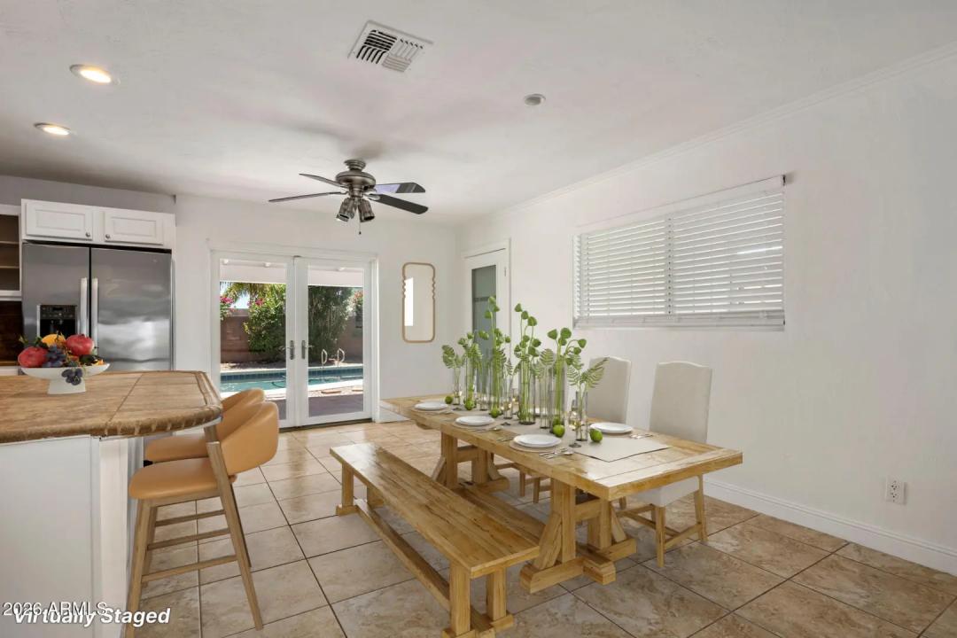Real Estate Picture 7