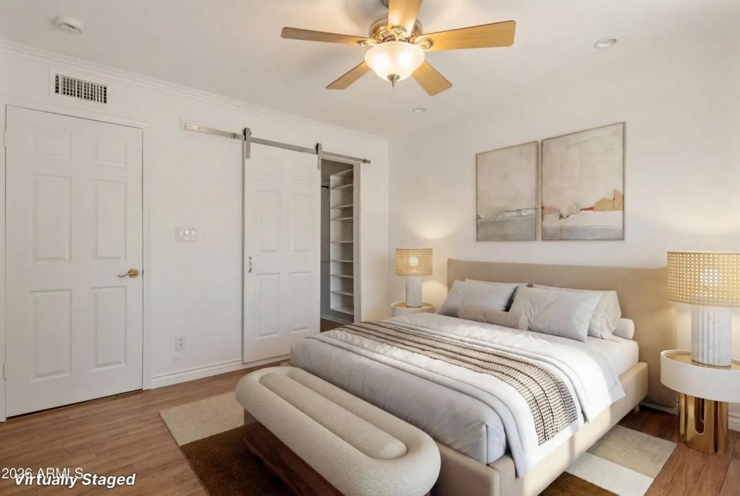 Real Estate Picture 8
