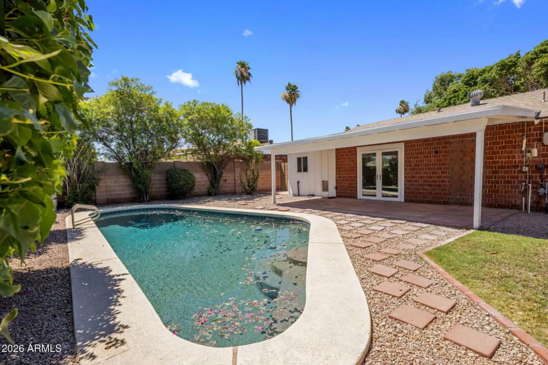 Real Estate Picture 31