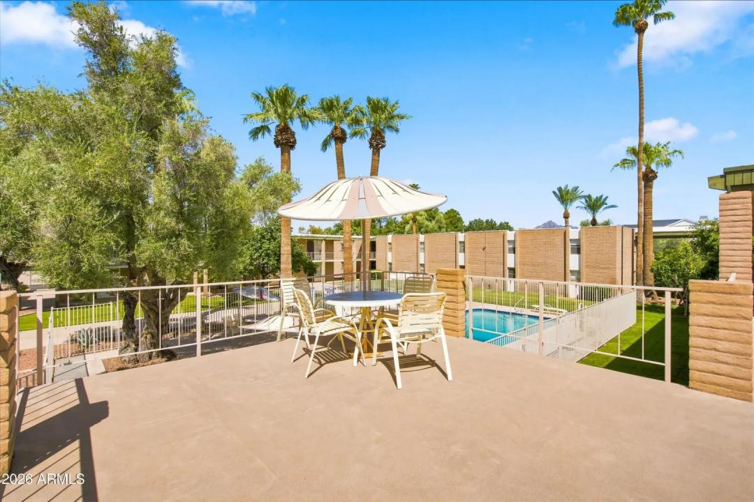 Real Estate Picture 20