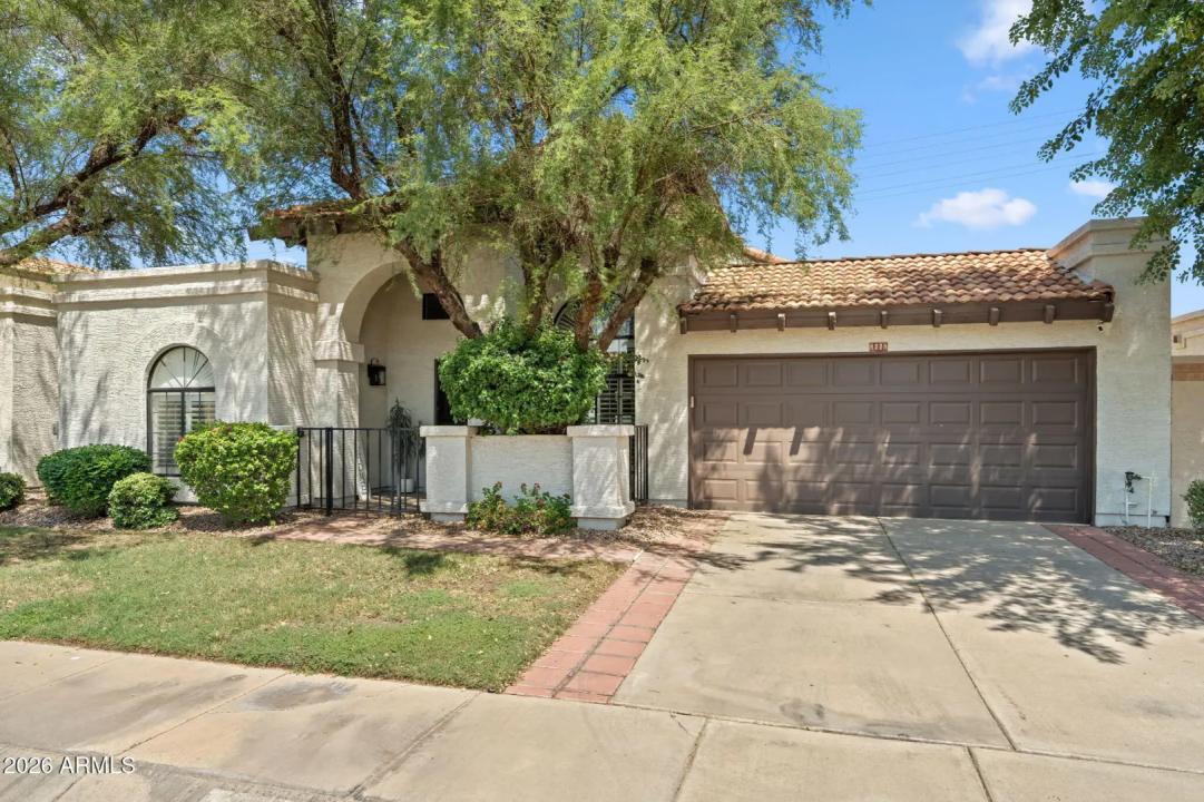Real Estate Picture 2