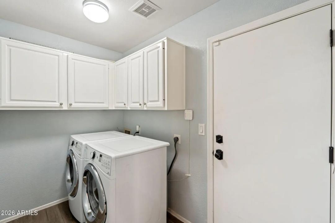 Real Estate Picture 13