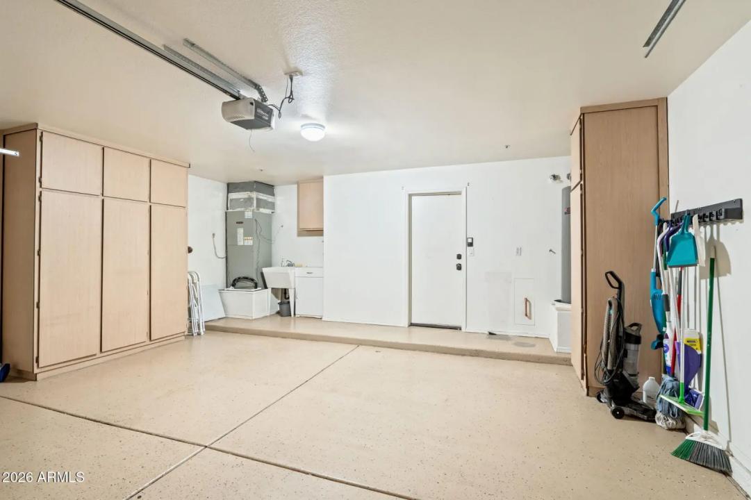 Real Estate Picture 27