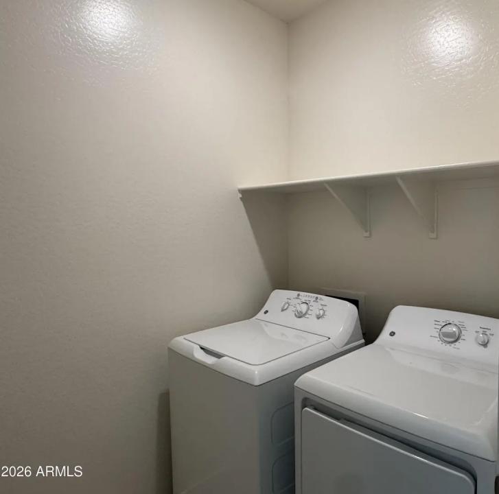 Real Estate Picture 6