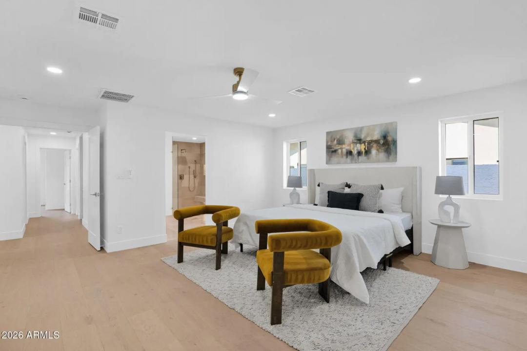Real Estate Picture 29