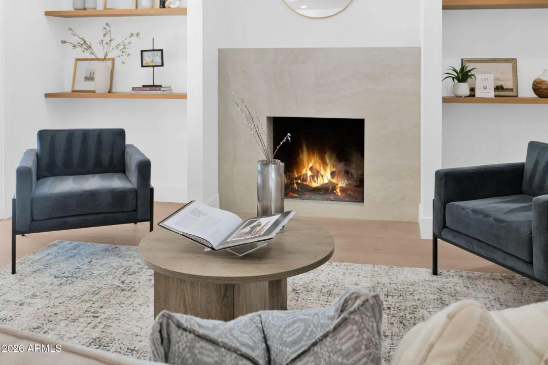 Real Estate Picture 22