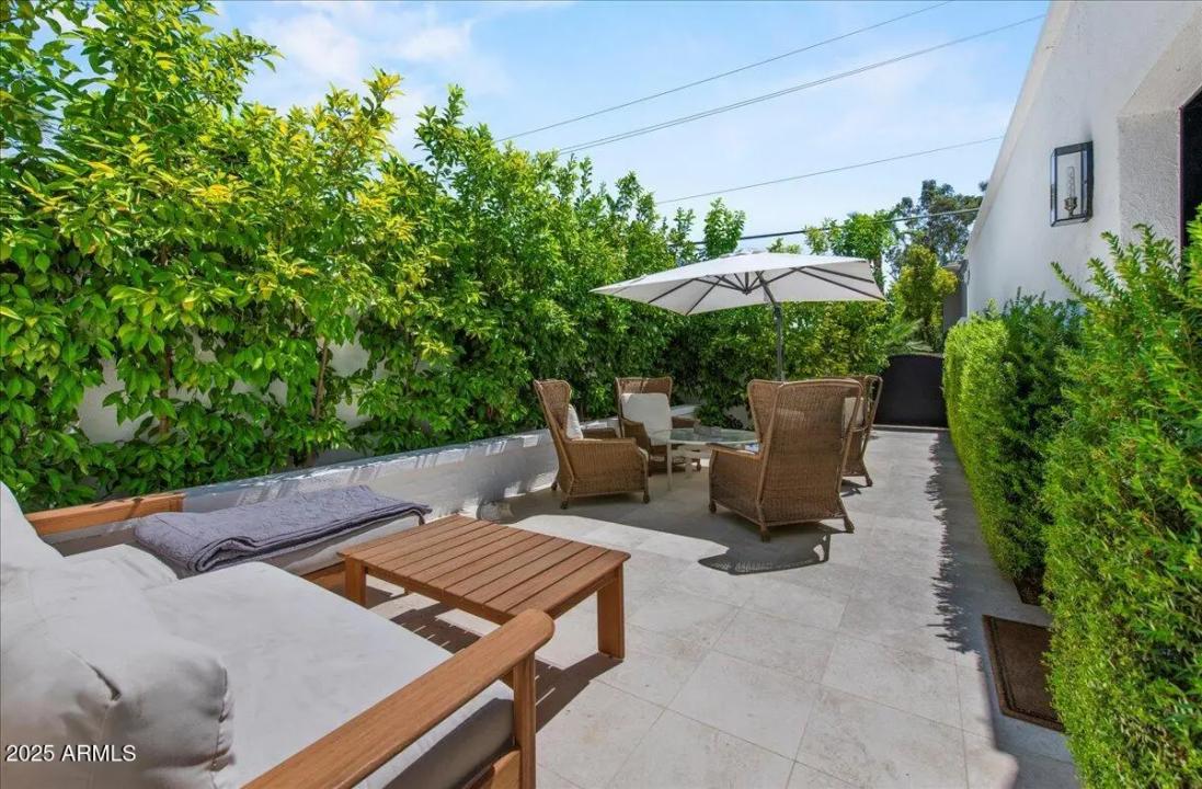 Real Estate Picture 26