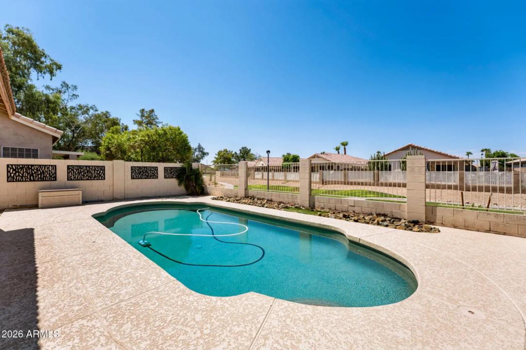 Real Estate Picture 29