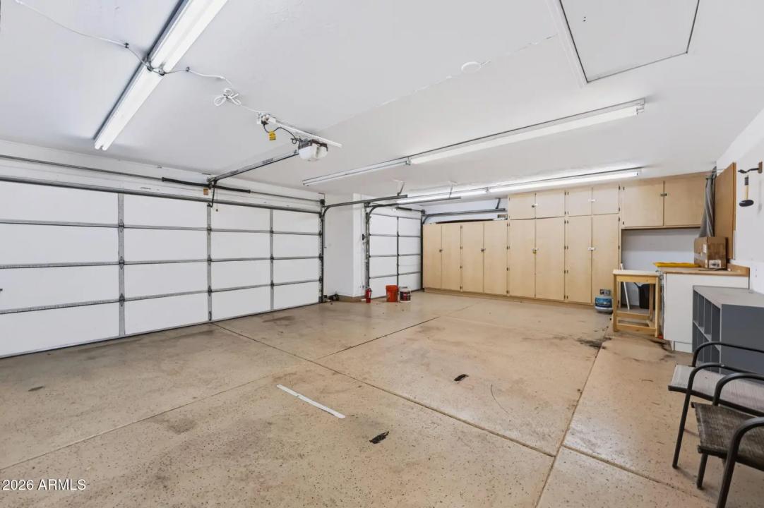 Real Estate Picture 34