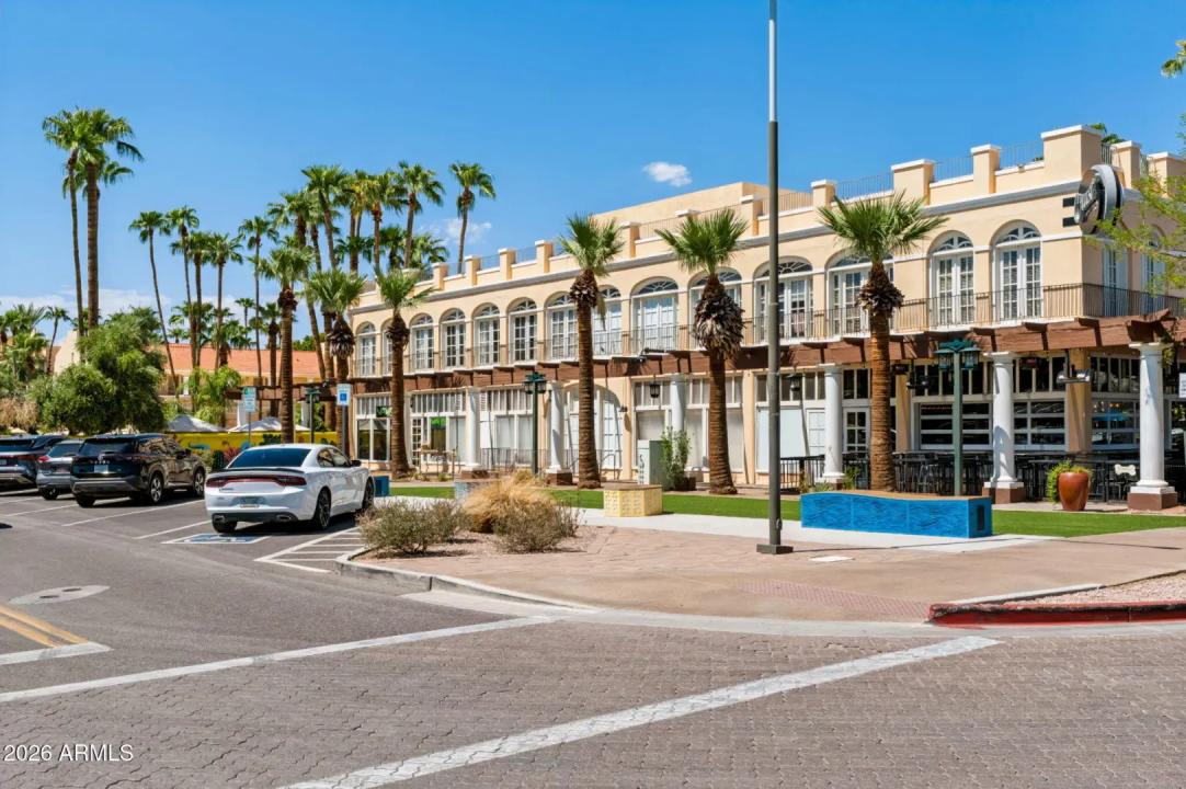 Real Estate Picture 43