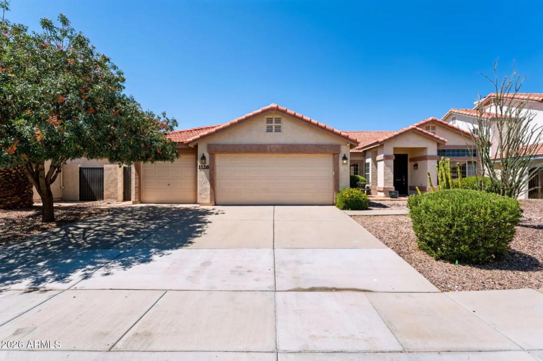 Real Estate Picture 1
