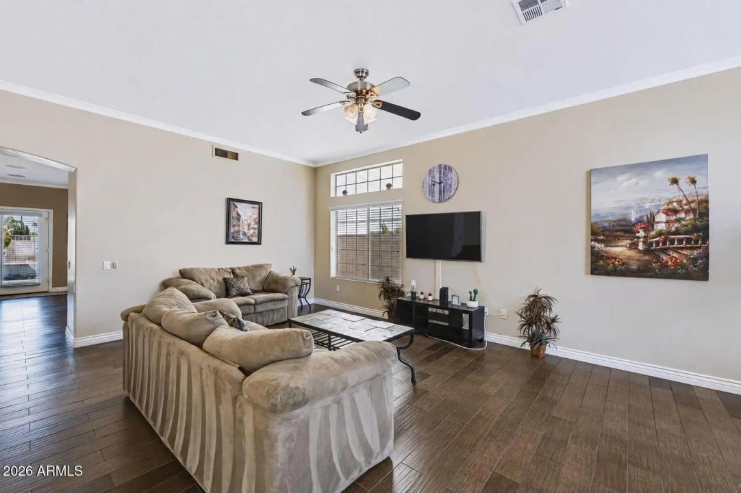 Real Estate Picture 2