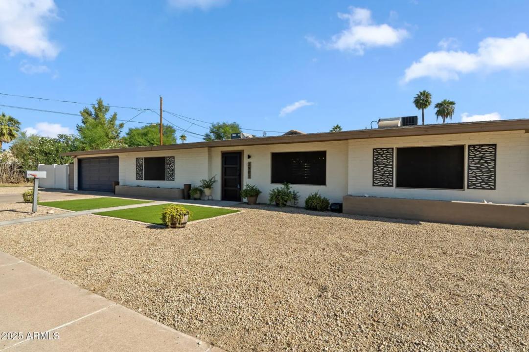 Real Estate Picture 2