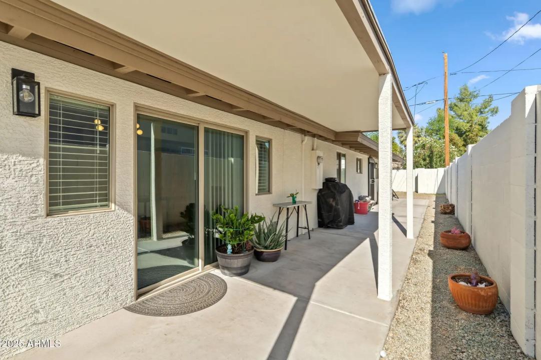 Real Estate Picture 13
