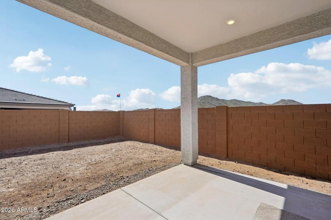 Real Estate Picture 38