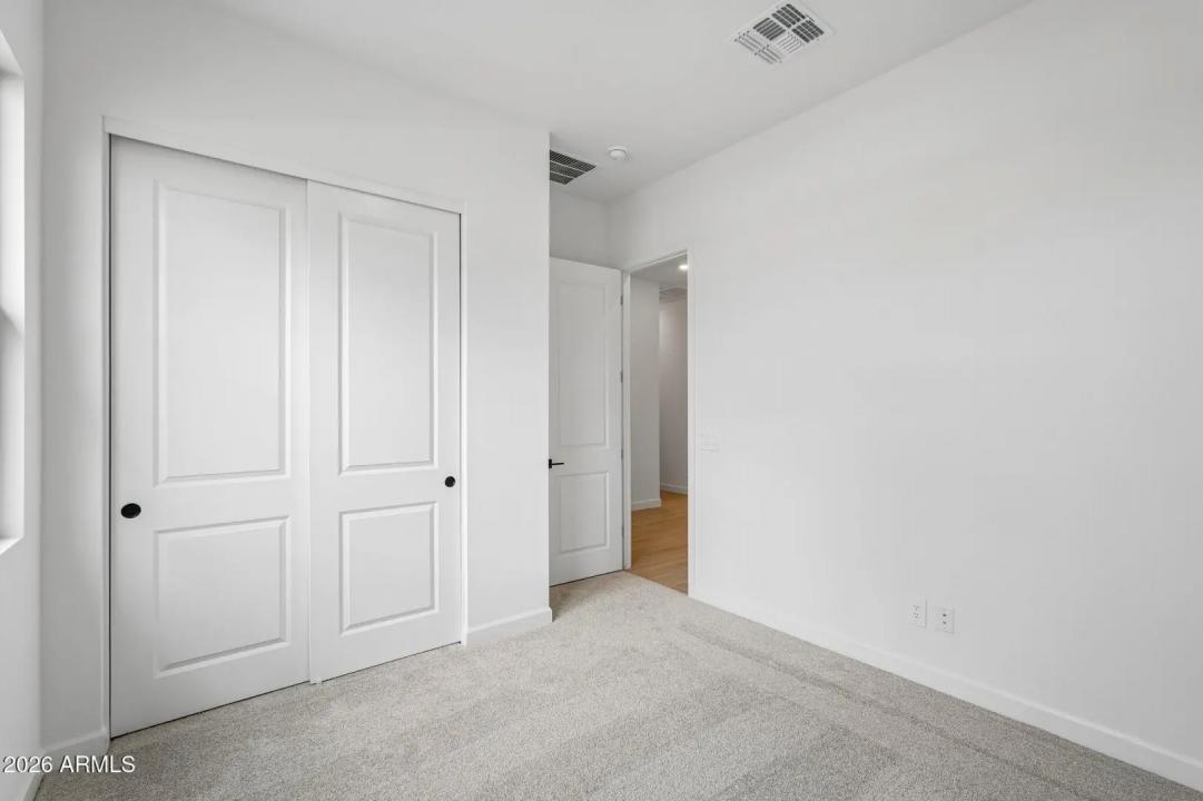 Real Estate Picture 19