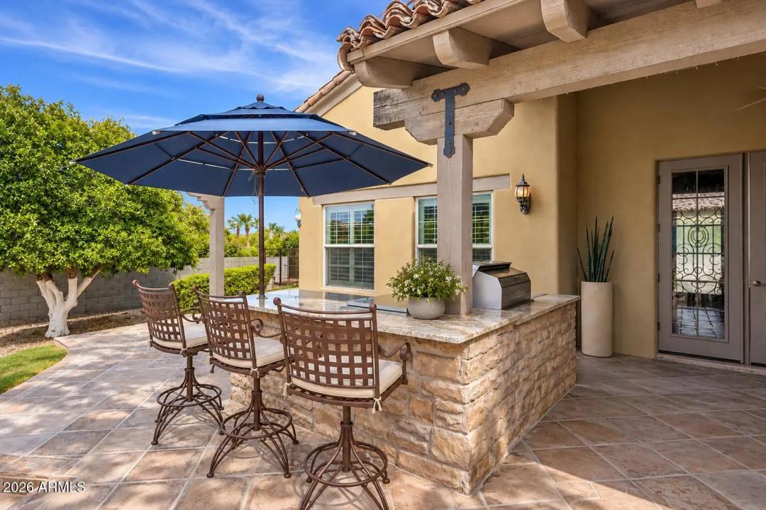 Real Estate Picture 17