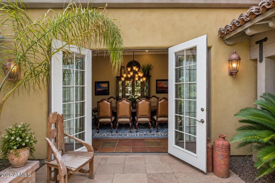 Real Estate Picture 9