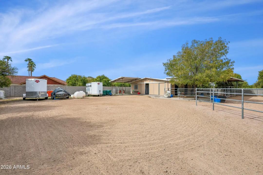 Real Estate Picture 27