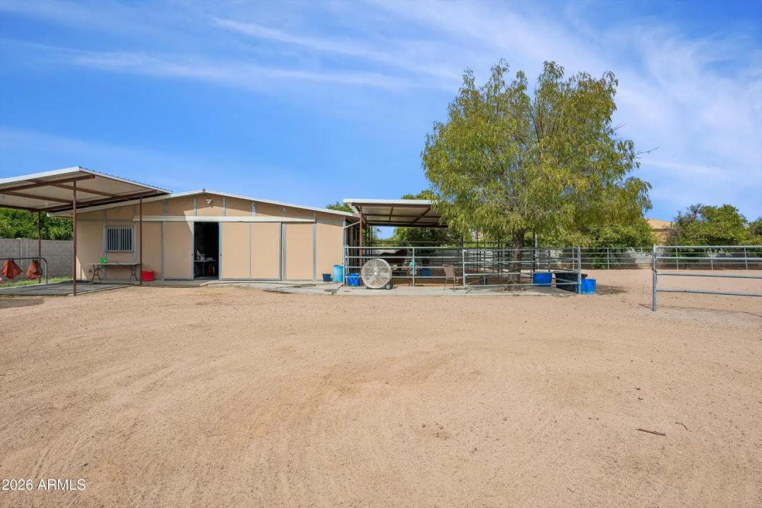 Real Estate Picture 35