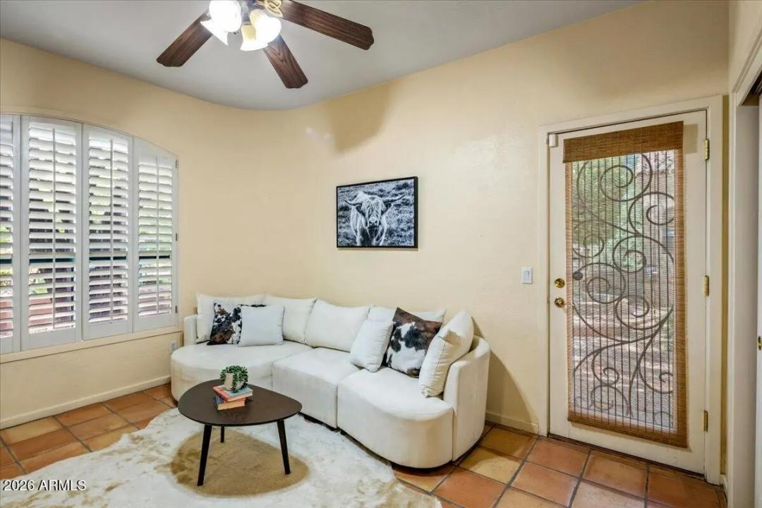Real Estate Picture 34