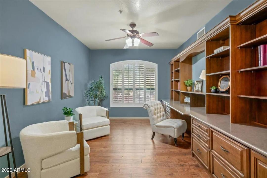 Real Estate Picture 19
