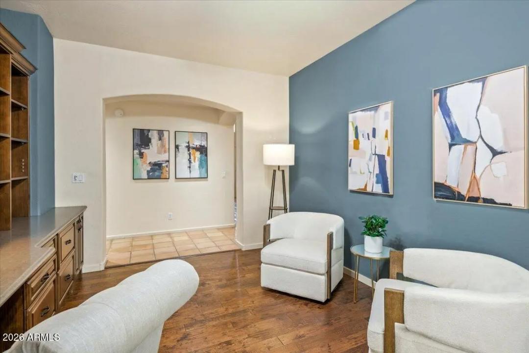 Real Estate Picture 20