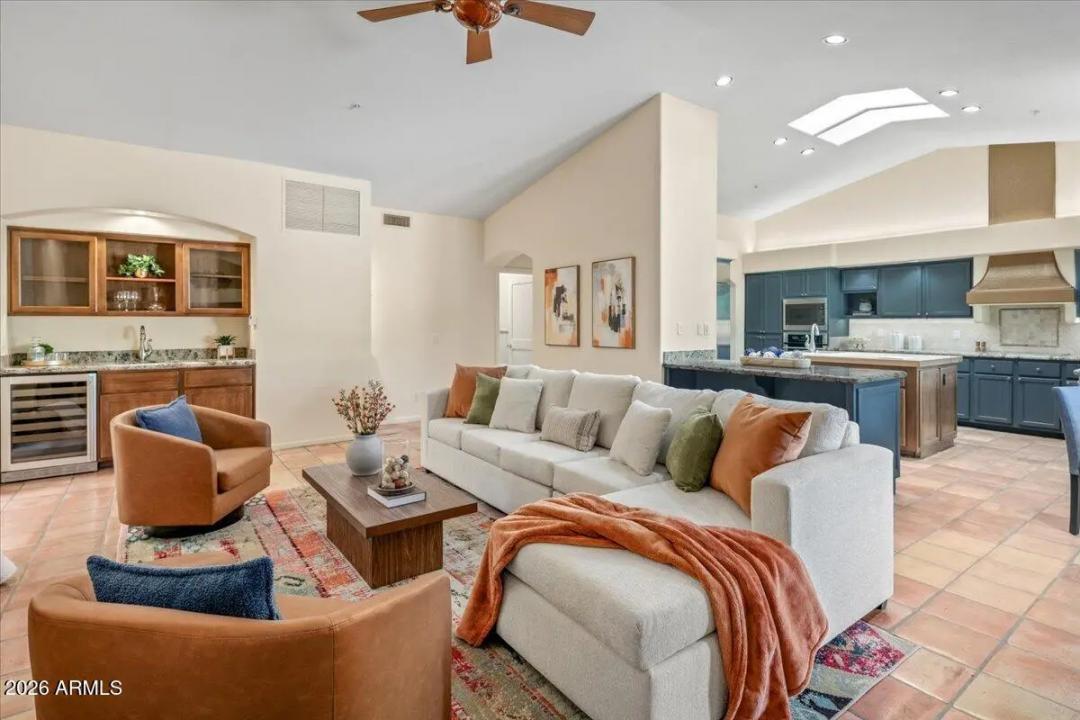 Real Estate Picture 42