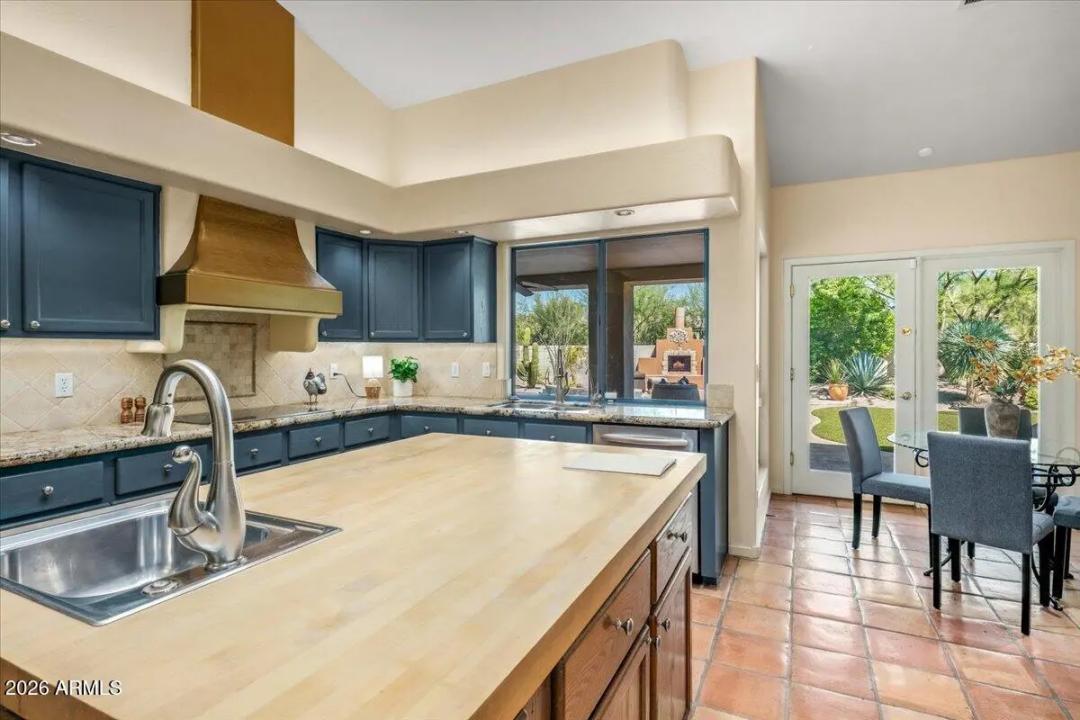 Real Estate Picture 43