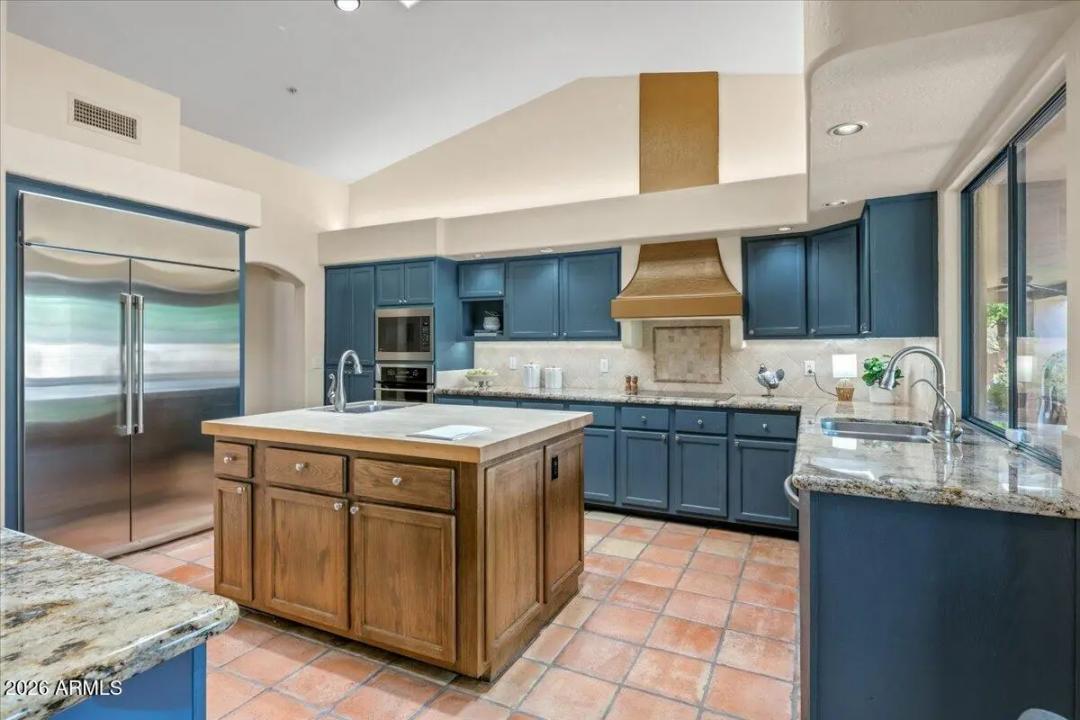 Real Estate Picture 44