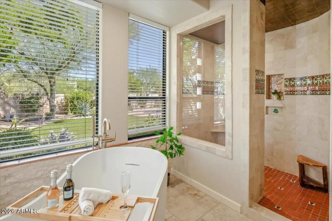 Real Estate Picture 26