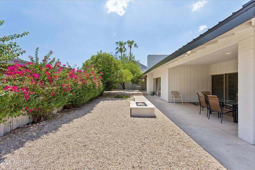 Real Estate Picture 15