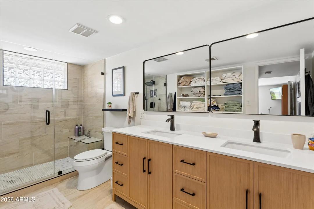 Real Estate Picture 29