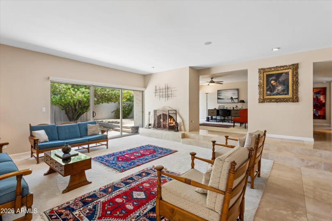 Real Estate Picture 16