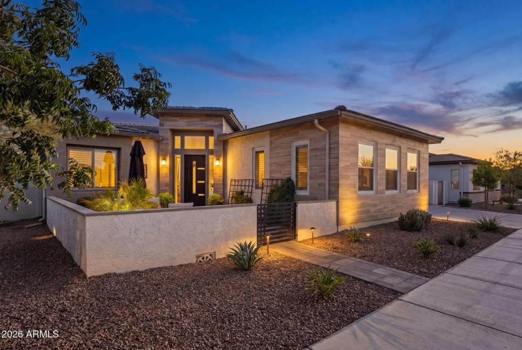 Real Estate Picture 1