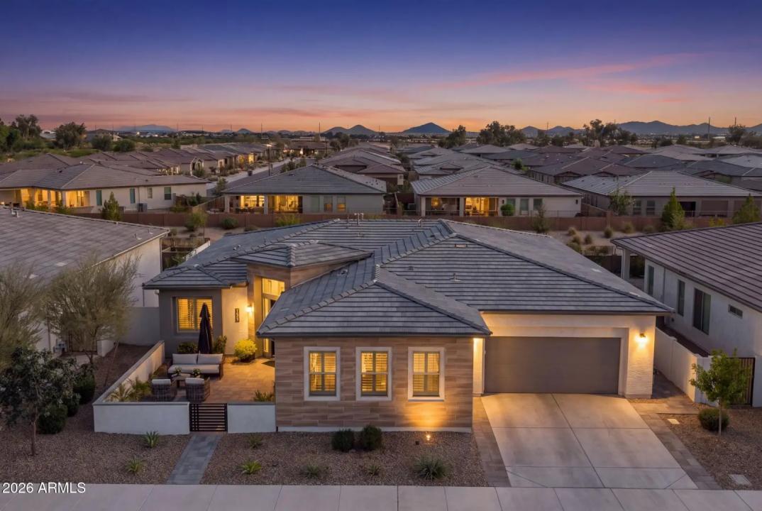 Real Estate Picture 2