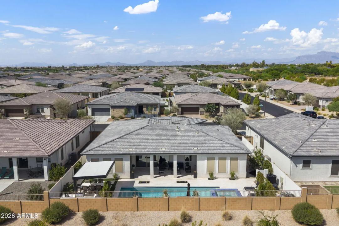 Real Estate Picture 54