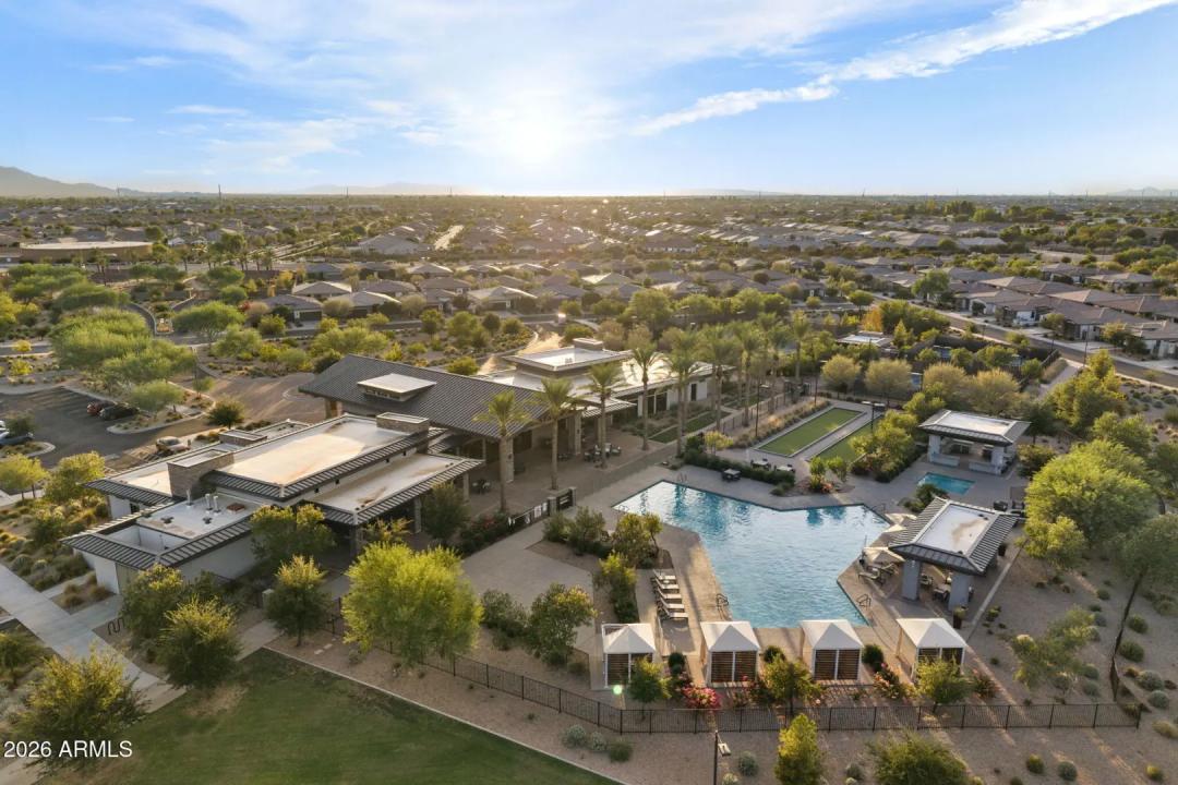 Real Estate Picture 57